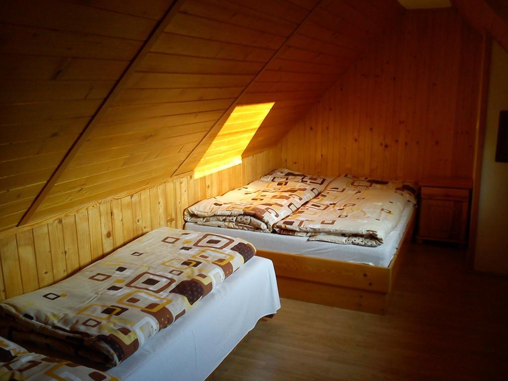 Guest House Pieninka Lesnica Buitenkant foto